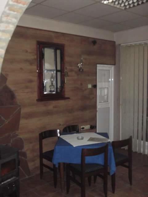 Sobe Za Izdavanje Blef Ovcar Banja Exterior foto